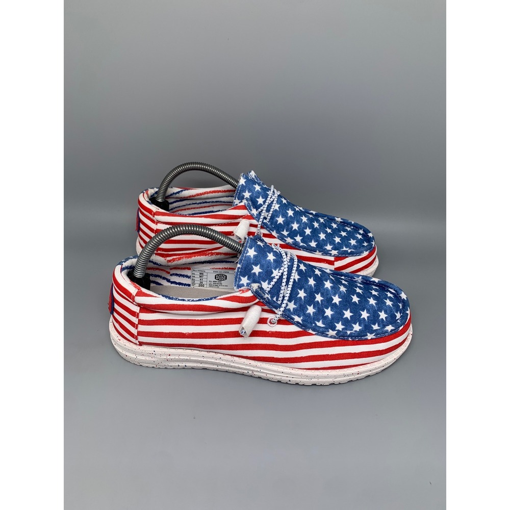 Hey Dude Wally Patriotic Stars and Stripes Shoes 40001-9C8 Men's Sz 8 NWT